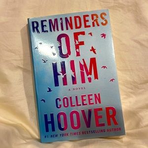 Colleen Hoover : Reminders of Him